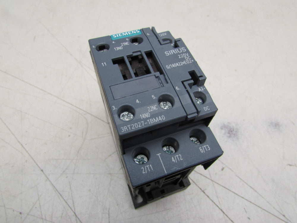 SIEMENS SIRIUS 3RT2027-1BM40 220VDC 42A 600V CONTACTOR NICE USED TAKEOUT M/OFFER
