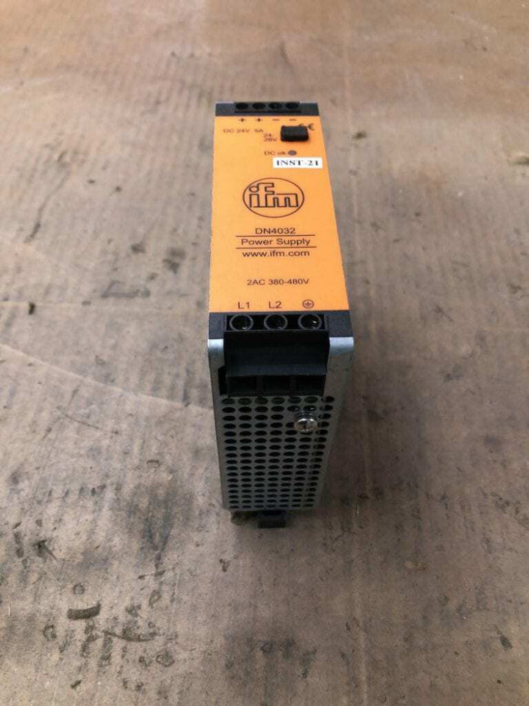 IFM DN4032 Switching Mode Power Supply 24-28VDC 380-480V