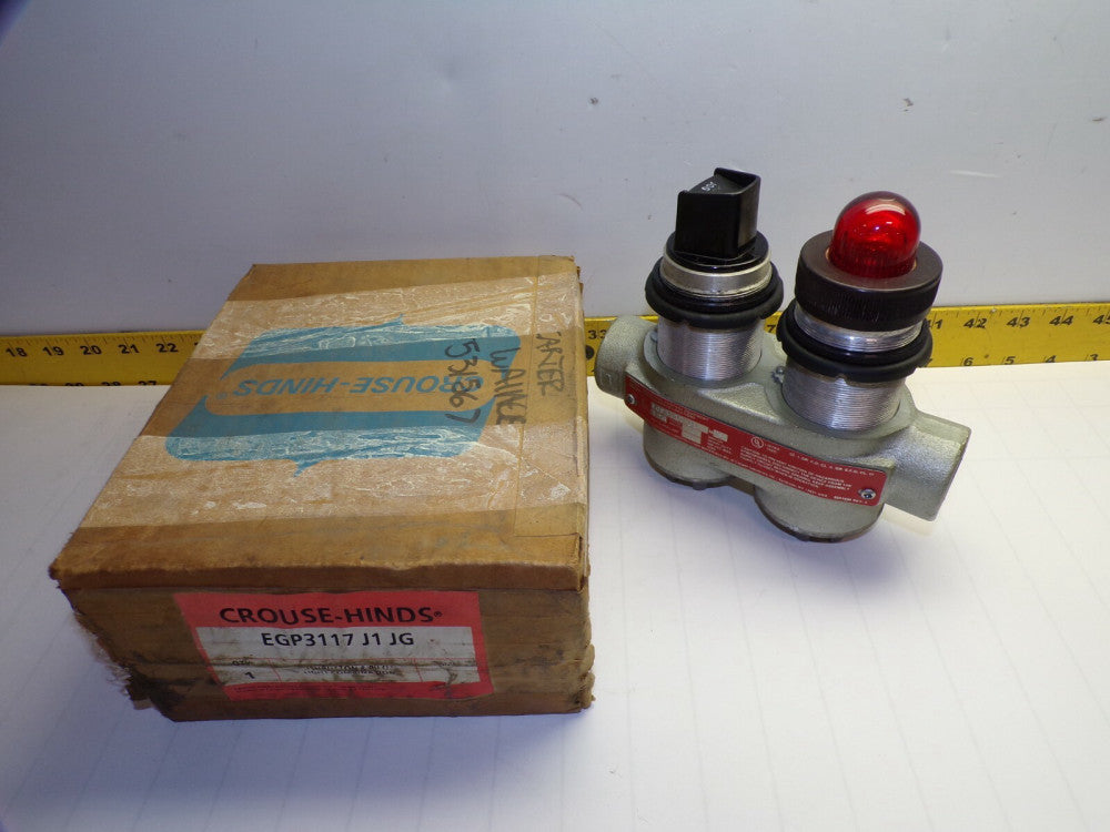 NEW CROUSE-HINDS HAZARDOUS LOCATION PILOT LIGHT/JOG PUSHBUTTON  EGP3117J1 JG