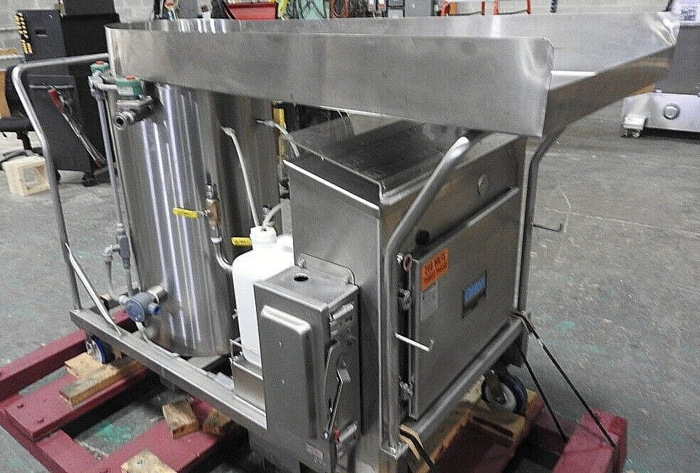 Girton Model BW05 Stainless Steel 50 Gallon Tank & Skid CIP System