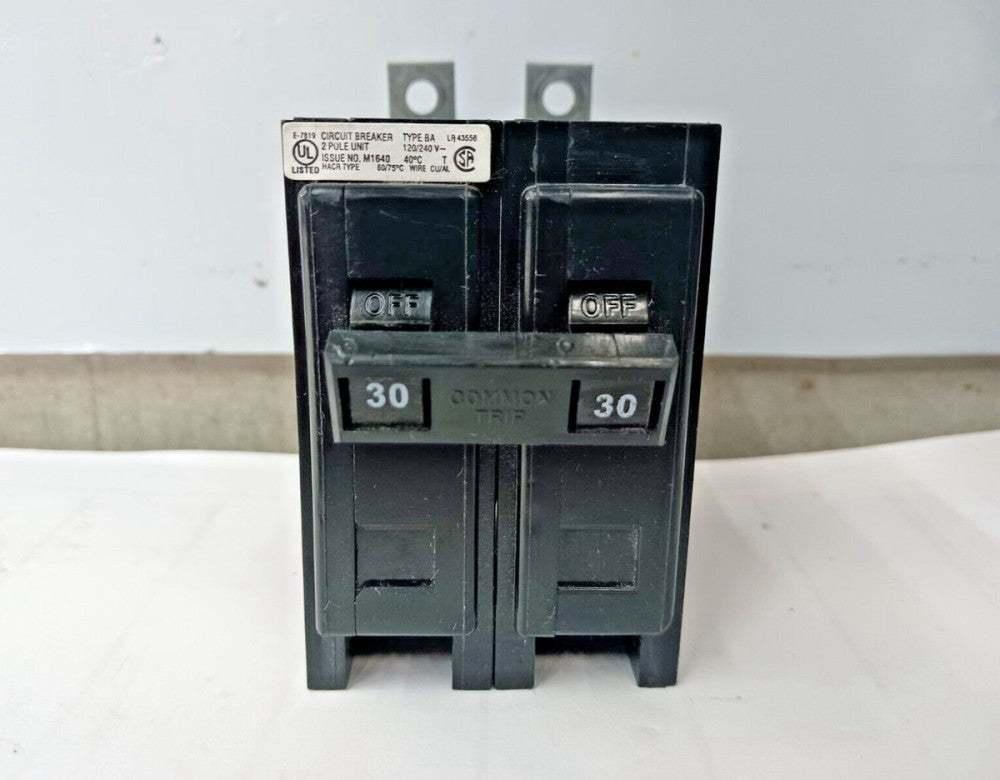 CUTLER HAMMER 30 AMP CIRCUIT BREAKER 2 POLE 120/240 VAC BA230