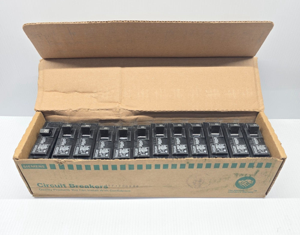 Box of 12 New Siemens Q120 Plug-On Circuit Breakers 120/240 VAC 1 Pole Type QP