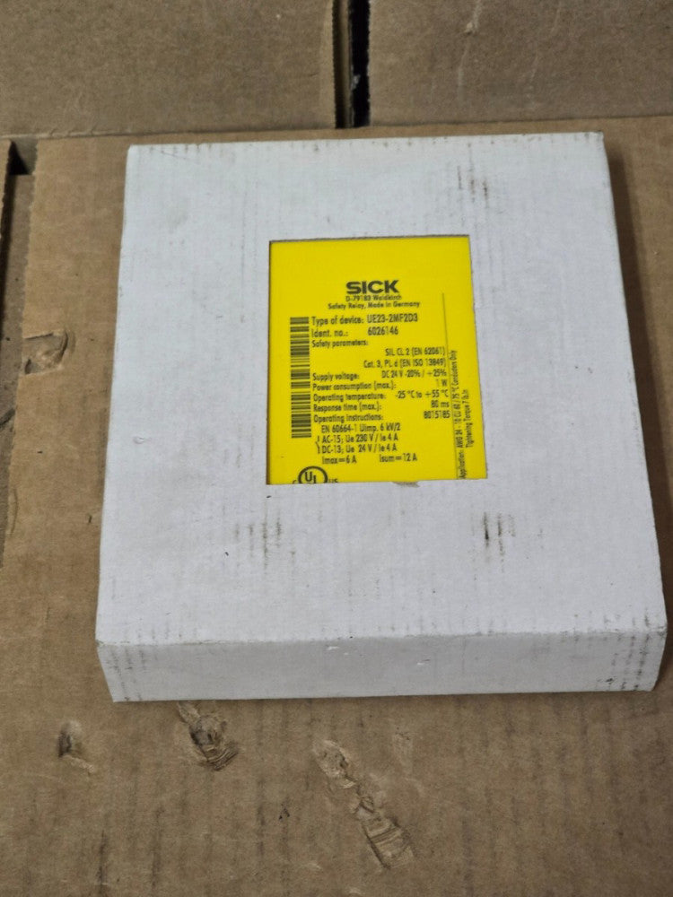 SICK UE23-2MF2D3 SAFETY RELAY, 24-VDC,80MS RESPONSE TIME, NEW! MAKE OFFER!