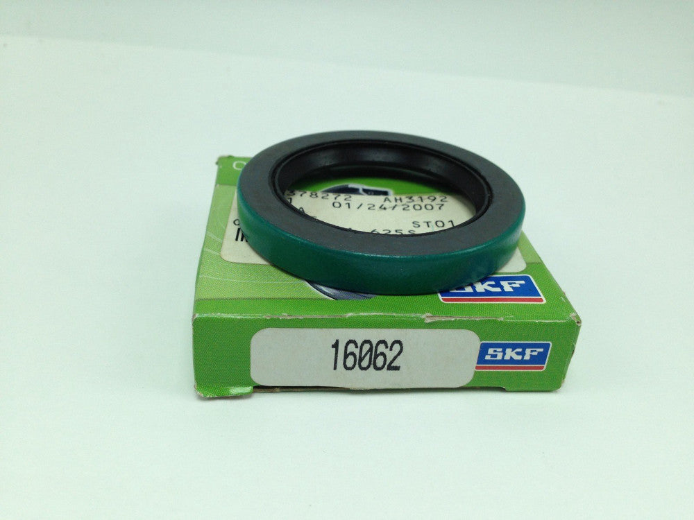 NEW SKF 16062 Nitrile Oil Seal 
