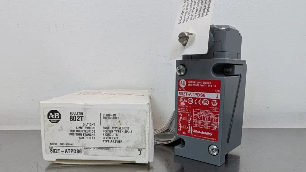 Allen-Bradley 802T-ATPDS6 Oiltight Limit Switch J 120-300VAC 10A