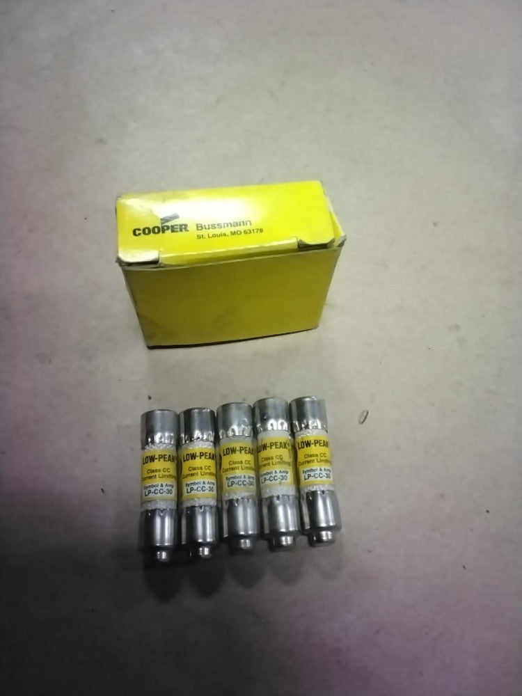 Bussmann LP-CC-30 Low-Peak 30A Fuse 600V, Lot Of 5