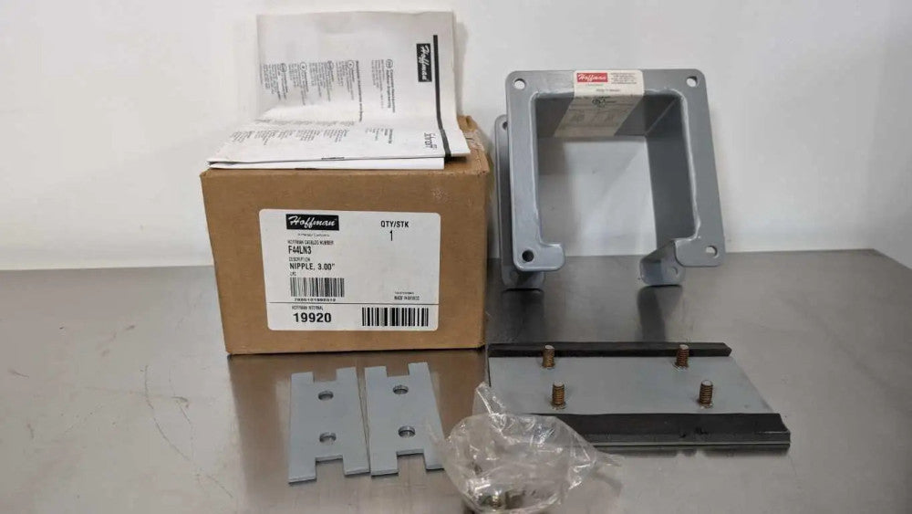 Hoffman F44LN3 Wireway Fitting 19920 4" x 4" x 3" Nipple