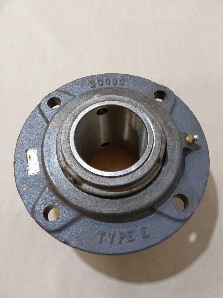 DODGE RELIANCE TYPE E PILOTED FLANGE BEARING 343DODGE 3" Bore