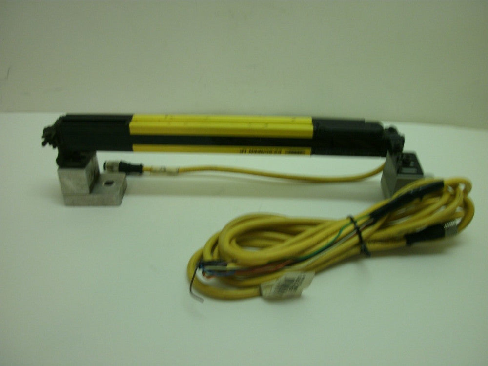 BANNER SLPR14-270P8 EZ-SCREEN LOW PROFILE RECEIVER 14mm/34mm 270 MM
