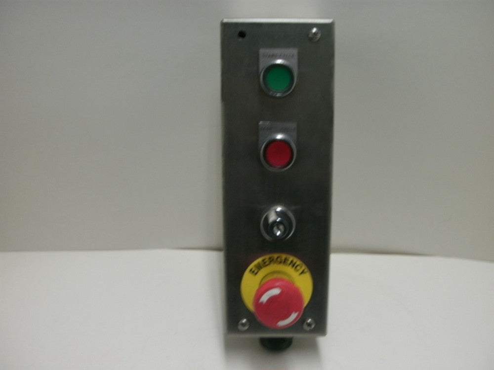 HAMMOND 1435MSSD 4 HOLE ENCLOSURE W/3 ALLEN BRADLEY PUSHBUTTONS 1 KEY SWITCH SS