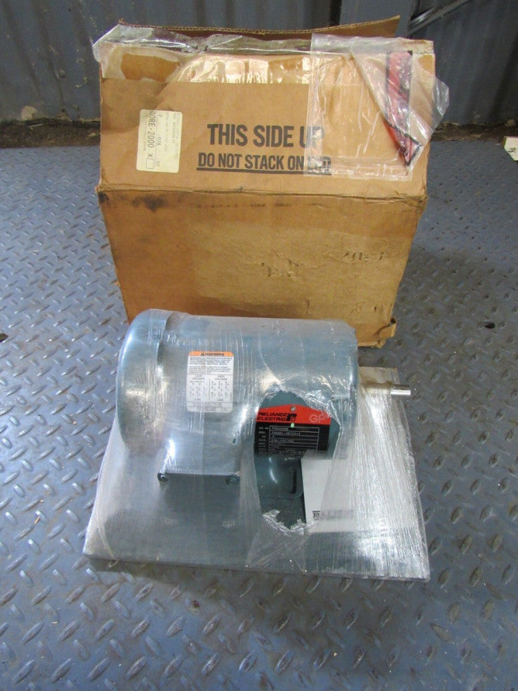 RELIANCE P56H5068 1/2HP 1725RPM 208-230/460V AC MOTOR NEW IN BOX !! MAKE OFFER