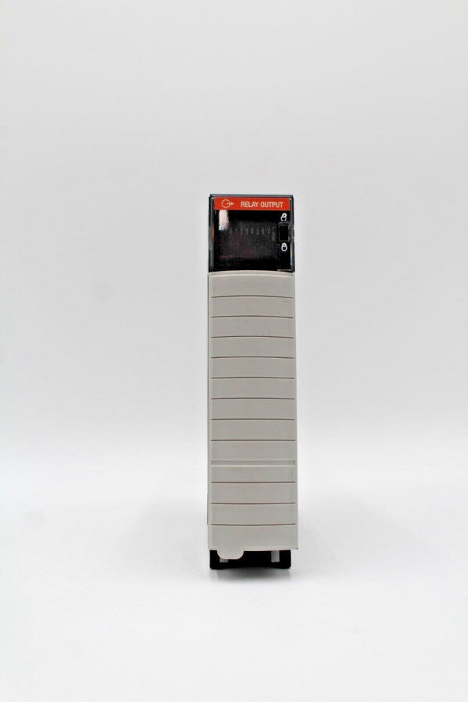 Allen-Bradley 1756-OX8I ControlLogix 8 Point Digital Relay Module
