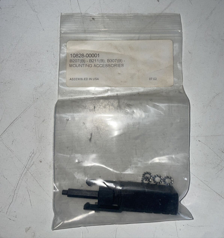 1 NEW WATSCO 10828-00001 MOUNTING ACCESORY B07(B) + B211(B) (B)307(B) ~OLD STOCK