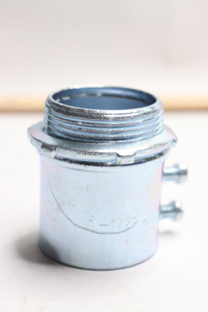 Set Screw Connector EMT Steel 1-1/2"