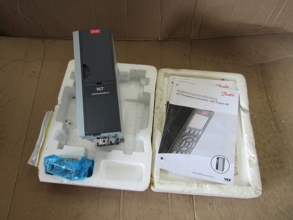 DANFOSS FC-302P1K1T5E20H1XXXXXXSXXXXAXBXCXXXXDX 131B0029 460V 2.7/2.6A NEW !