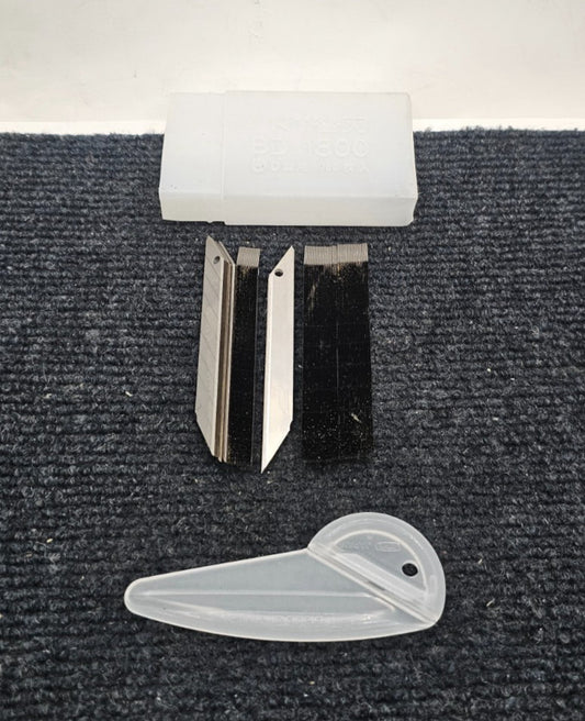 (QTY 100) NT BD 1800: Cutter 9mm Snap-Off Precision Blades, 30 Degree Blades