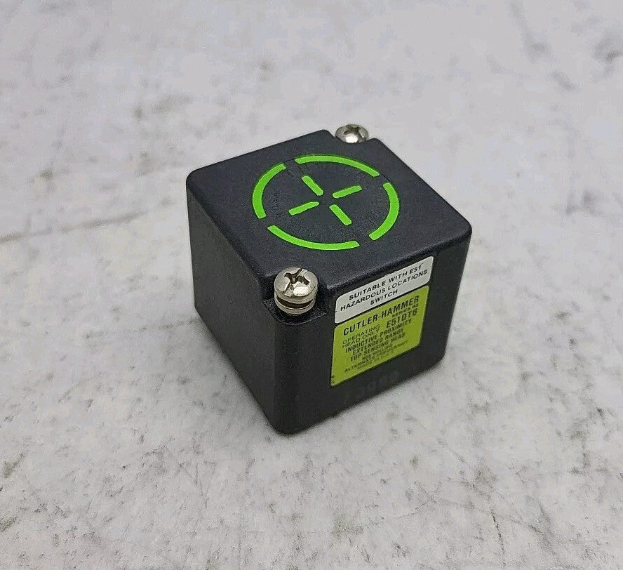 Cutler-Hammer E51DT6 E51 Proximity Switch Inductive Top Sensing Head Used