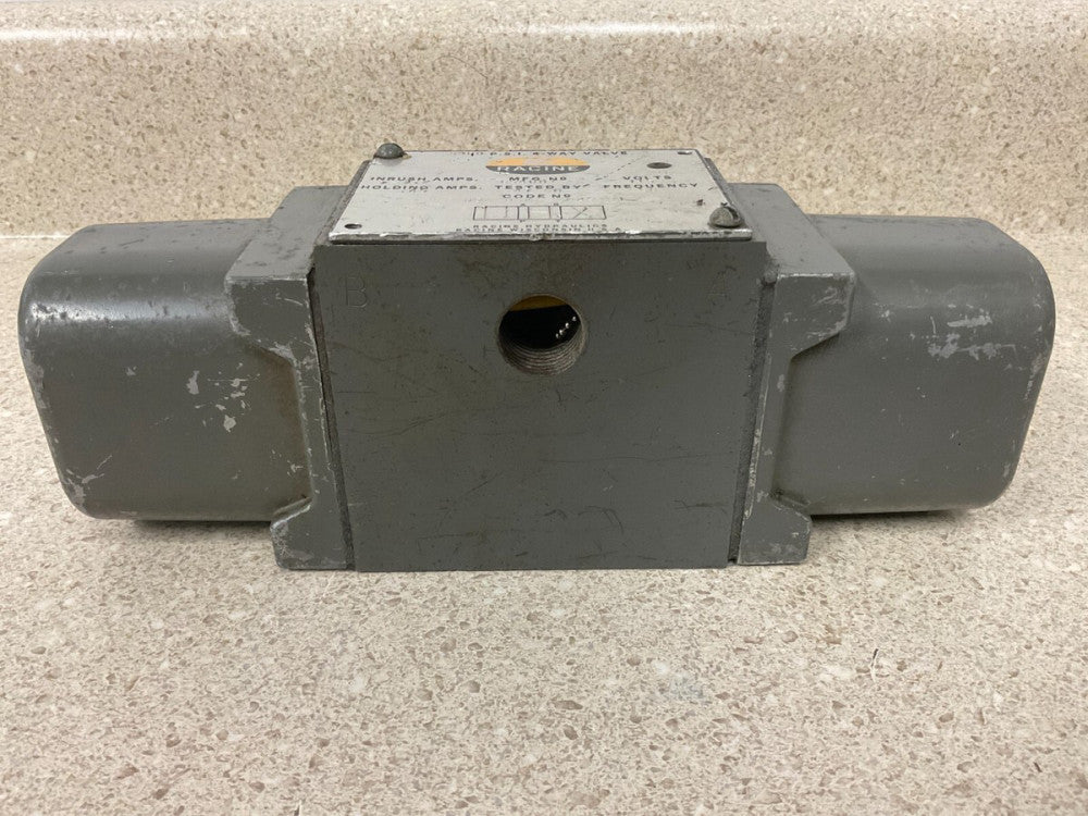 Racine 654001 5000psi 4Way Valve NEW