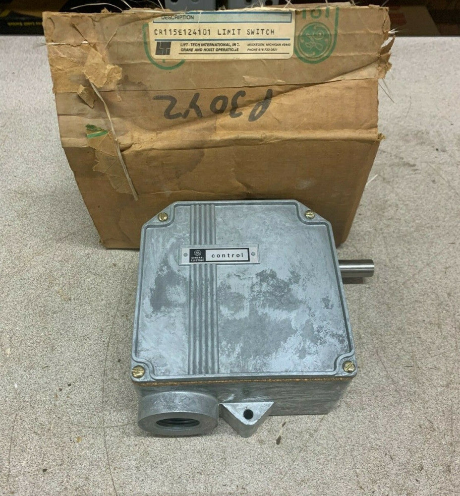 NEW IN BOX GENERAL ELECTRIC GEARED ROTARY LIMIT SWITCH CR115E124101