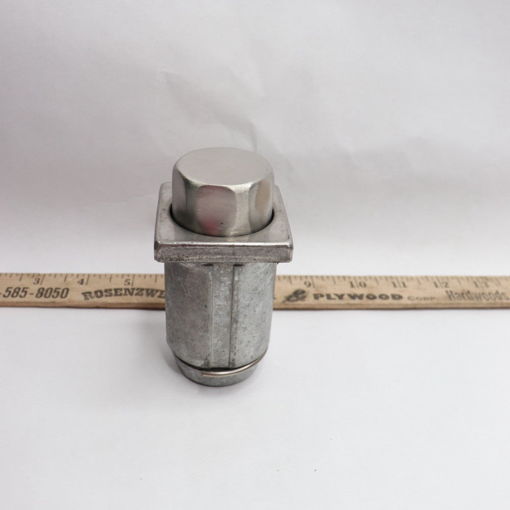 Component Hardware Group Foot 16 Ga 2"