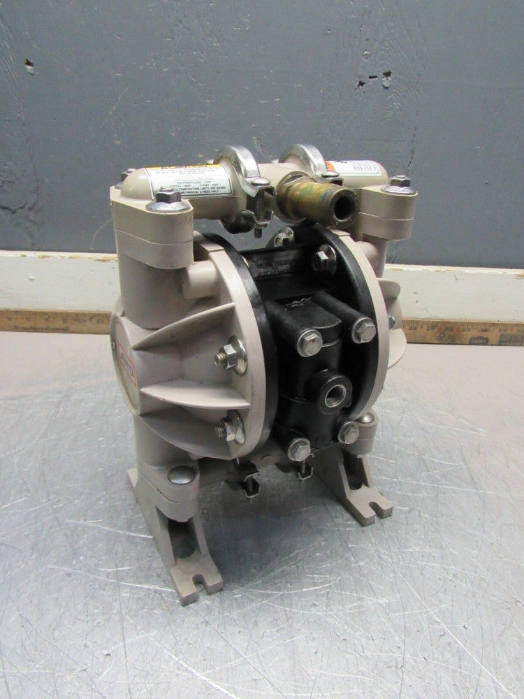 ARO DIAPHRAM PUMP 666053-388 100PSI 6.9BAR XLNT USED TAKEOUT !! MAKE OFFER !!