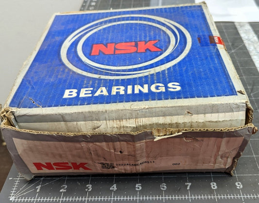 23224CAME4C3S11 NSK Spherical Roller Bearing Parallel Bore, Brass Cage [C5B7]