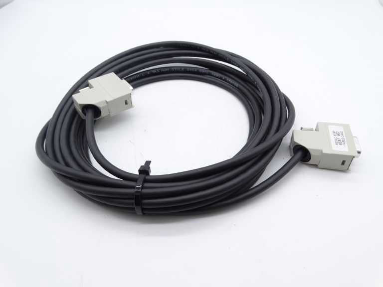 SIEMENS 6ES7902-1AB00-0AA0 CABLE