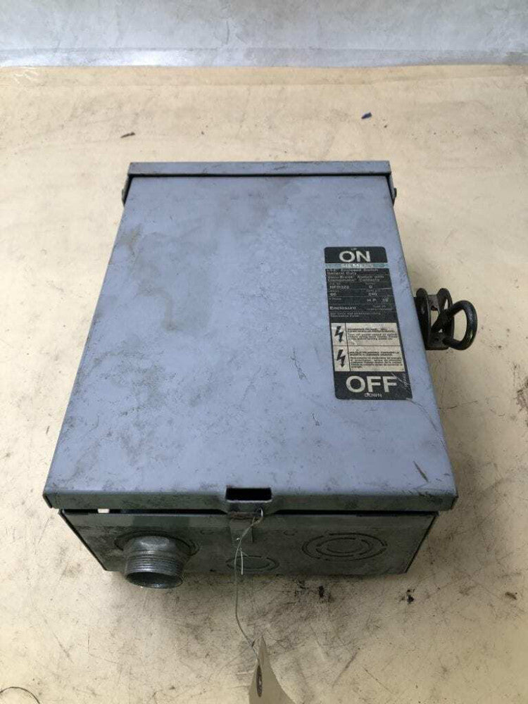 Siemens NFR322 Vacu-Break 60A Disconnect Switch w/ Hinged Cover 240VAC 3PH
