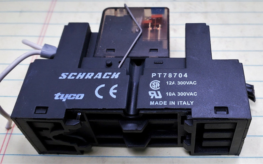 Schrack PT78704 14 Pos Din Rail Socket & Relay PT570024 WORKING PULL [OF33] 