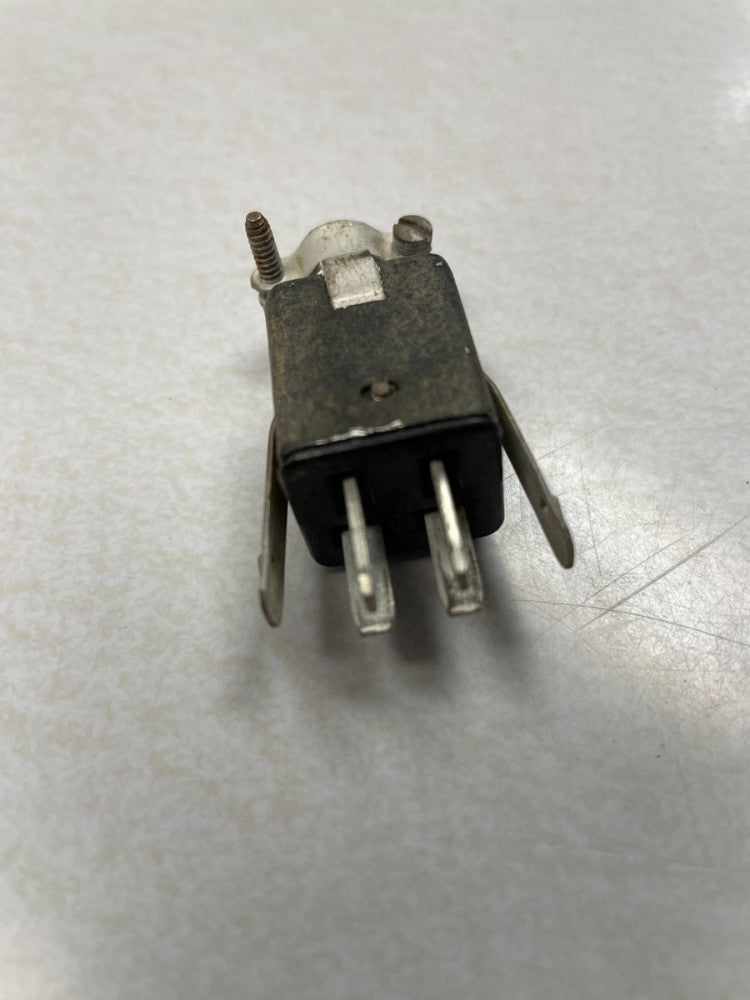 Cinch Jones Plug Male P-304-CCT-K 4 pin Connector with Latches