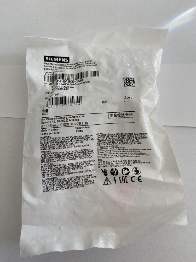 Siemens 3SU1051-0AB00-0AA0 Illuminated Pushbutton, 22mm, Round, Metal, Amber