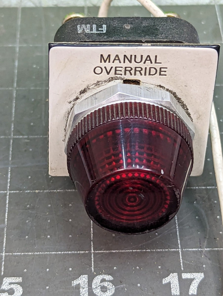 Red Pilot Light 120V Lamp Allen Bradley 800T-P16 Ser T [Z4S5] #14