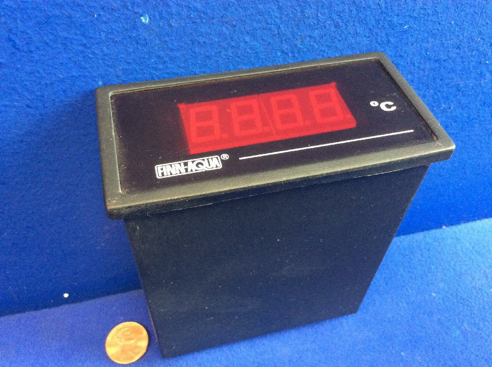 FINN AQUA NEKEVAL 412-PT100-500-4/20-24 DIGITAL TEMPERATURE INDICATOR