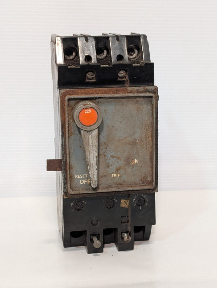 Federal Pacific FPE NFJ631225R 225A 3-Pole molded case circuit breaker, 600VAC