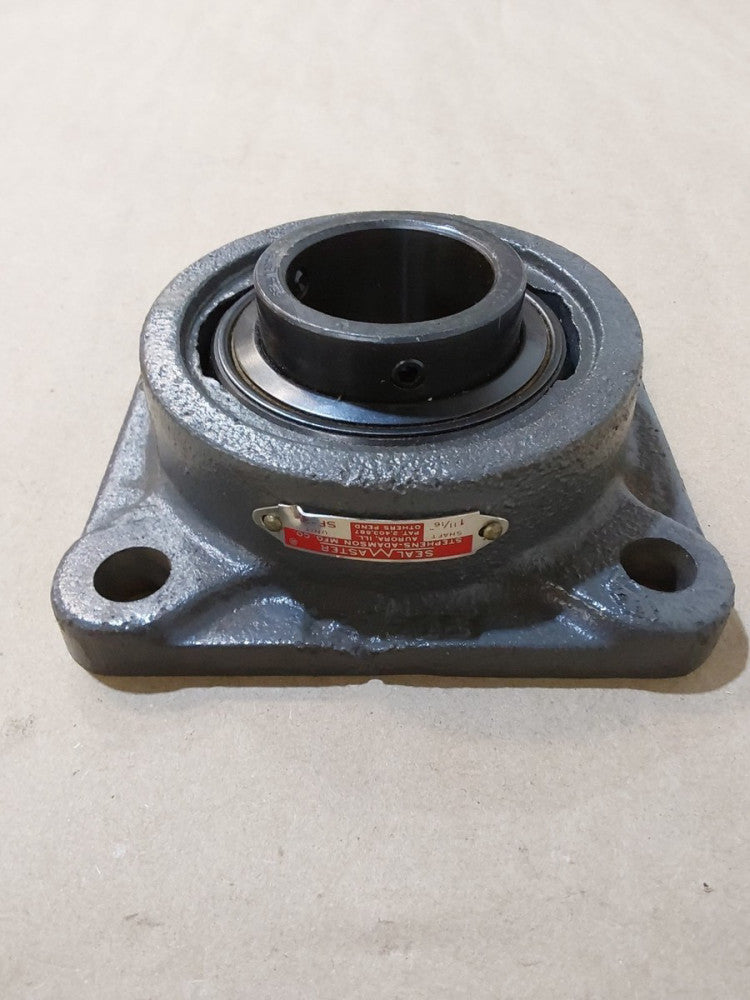 SEALMASTER SF-27 Pillow Block Bearing 1 11/16" 