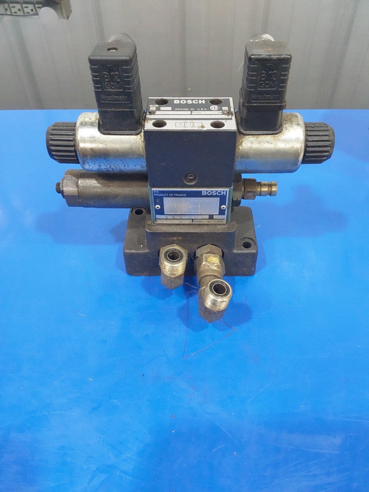 BOSCH, 081WV06P1V1018WS024/00 D51 Hydraulic Directional Control Valve