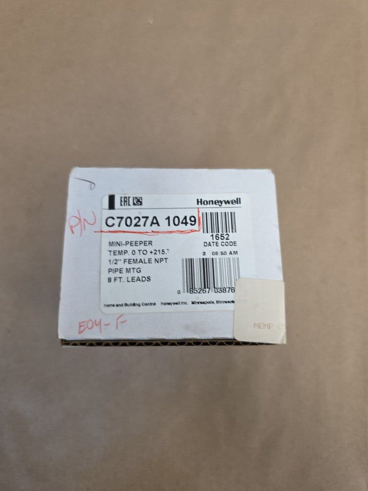 Honeywell C7027A1049 C7027A-1049 Flame Detector Sensor 
