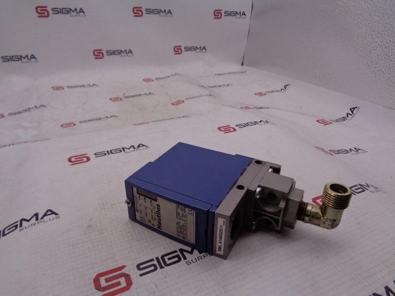SCHNEIDER ELECTRIC XMLA160D2S11 SWITCH