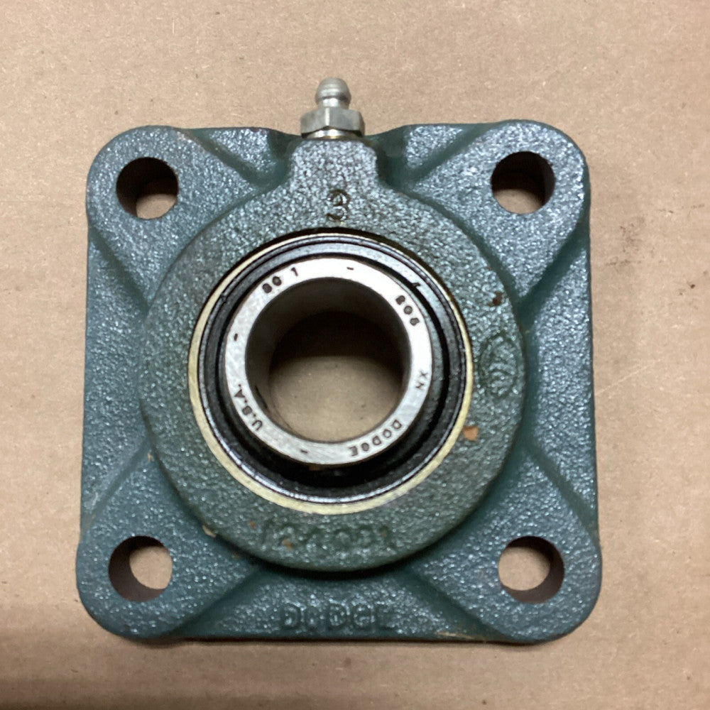 Dodge 124 061 Flange Mount Ball Bearing 124061 C6