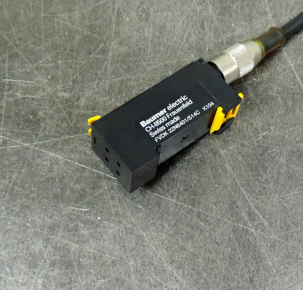 Baumer FVDK 22N6401/S14C Fiber Optic Sensor