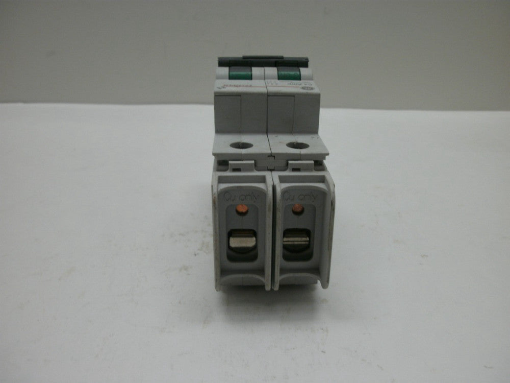 GENERAL ELECTRIC EP102ULHC04 MINIATURE CIRCUIT BREAKER 4 AMP 2 POLE ~240V