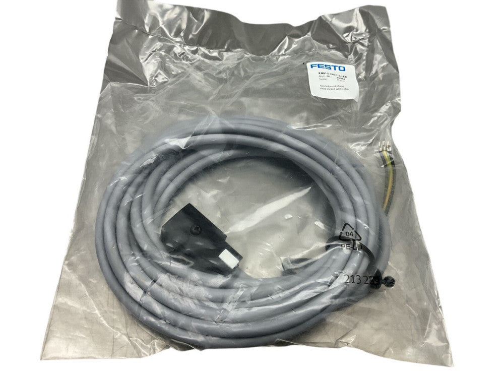 1PC Festo KMV-1-24DC-5-LED Plug Socket With Cable 30941