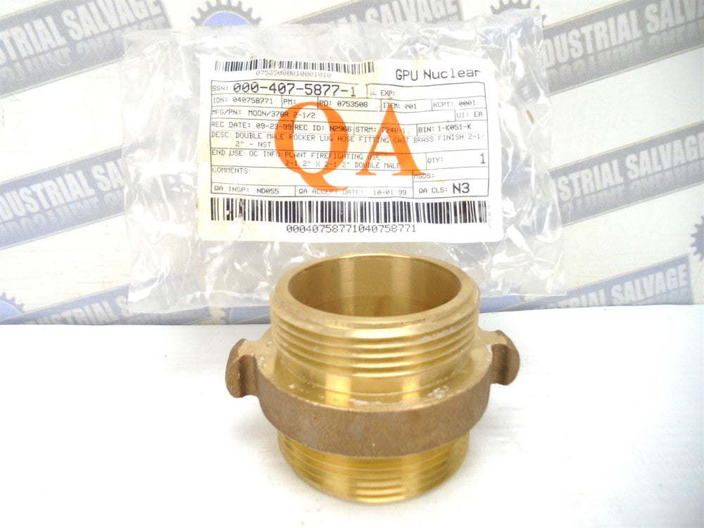 MOON - 378 - DOUBLE MALE ROCKER LUG Hose Adapter 2-1/2 In M x 2-1/2 In M - (NEW)
