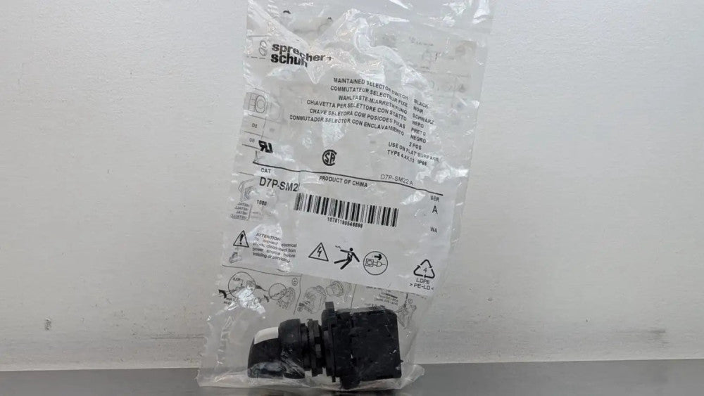 sprecher+schuh D7P-SM22 Maintained Selector Switch Ser A 2 Position Black