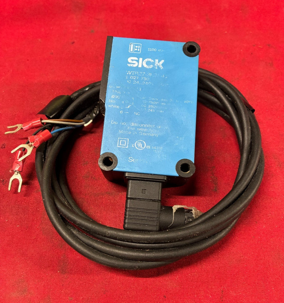 SICK WTB27-3R2641 PHOTOELECTRIC PROXIMITY SENSOR RANGE: 30-1100MM