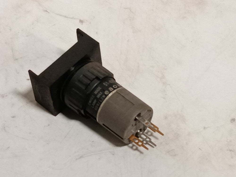 EAO 51-425.036A Illuminated Pushbutton Switch, 16mm, MOM LL 1 NO