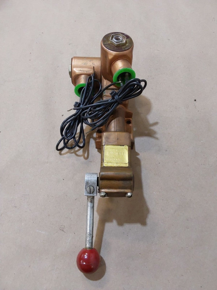 VERSA VAA-5333 H-U-114-2072 5 WAY VALVE 