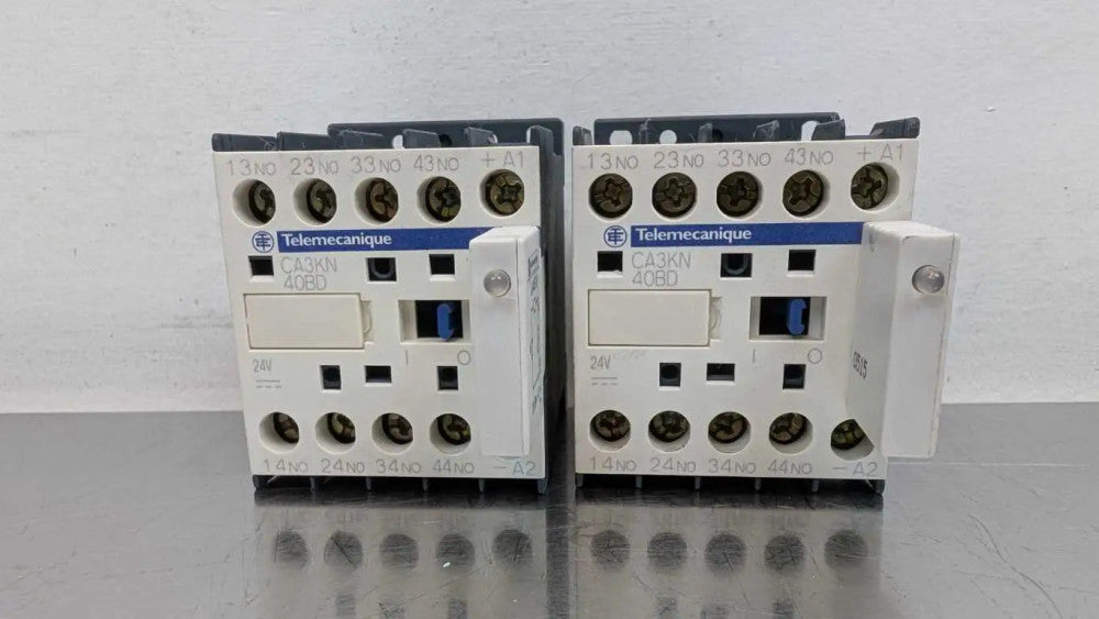 2 Pack Telemecanique CA3KN 40BD Control Relay and Suppressor LA4KE1B 4NO 24VDC