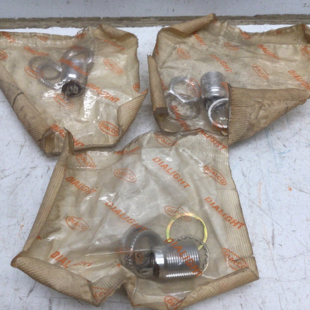 DIALIGHT DIALCO 183-9830-14-604 MINIATURE PANEL INDICATOR (LOT of 3)