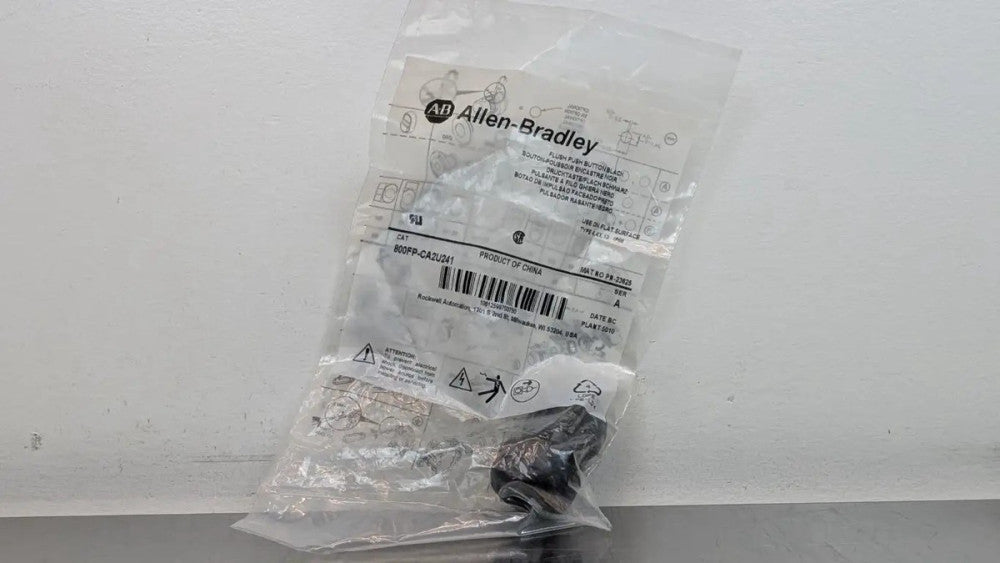 Allen-Bradley 800FP-CA2U241 Flush Push Button PN-23625 Ser A Black